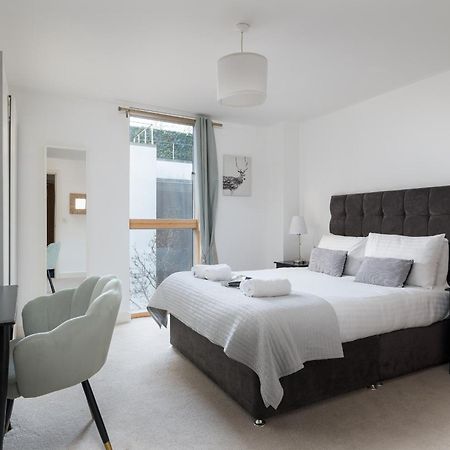 City Stay Apartments - Vizion Milton Keynes Bagian luar foto