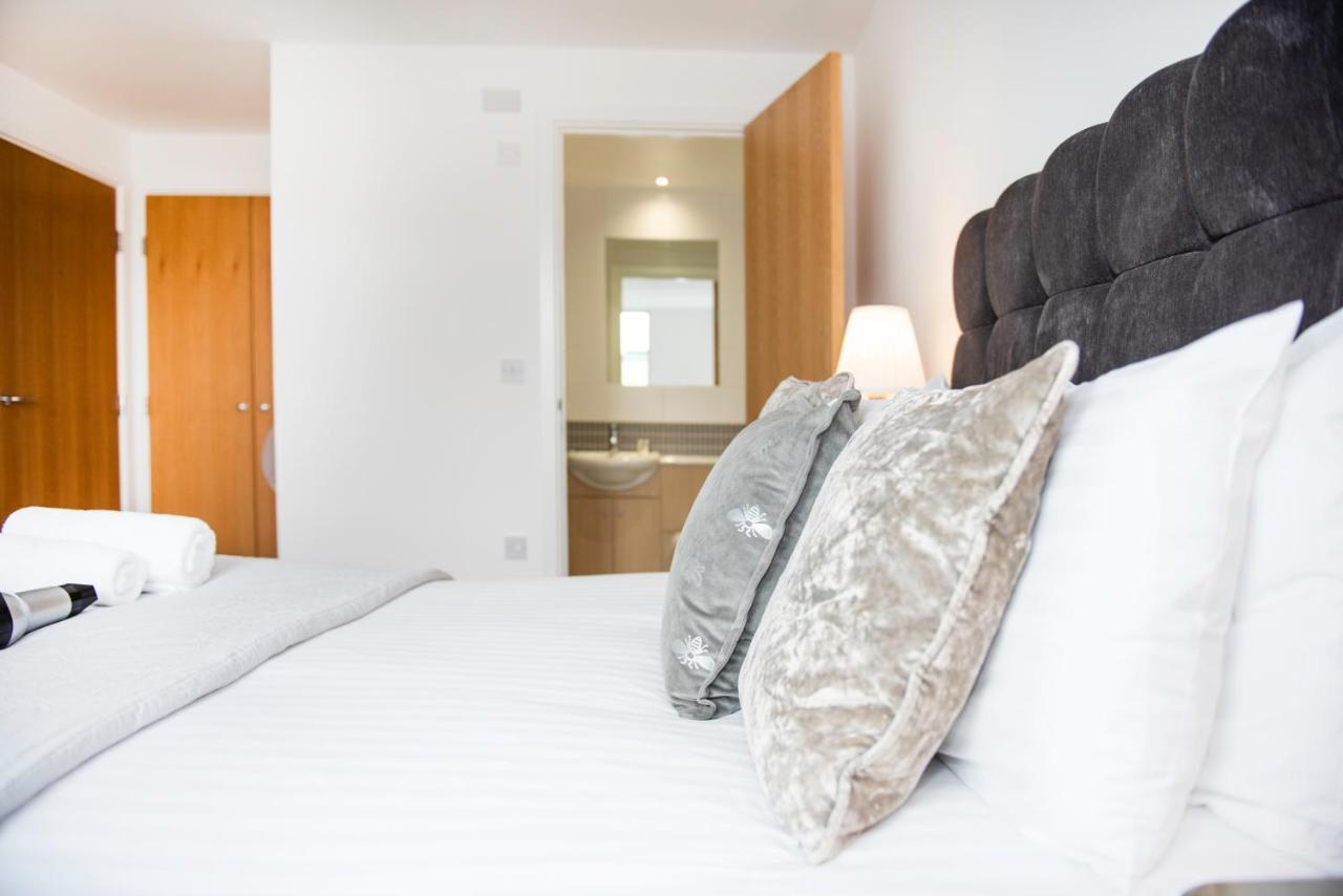 City Stay Apartments - Vizion Milton Keynes Bagian luar foto